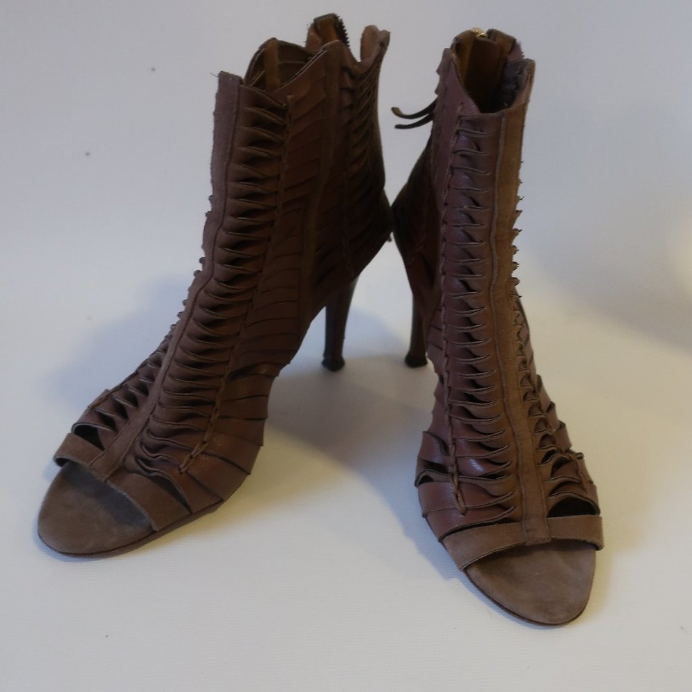 ELIE TAHARI ZIP LEATHER STRAPPY PEEP HEEL BOOTIE 8